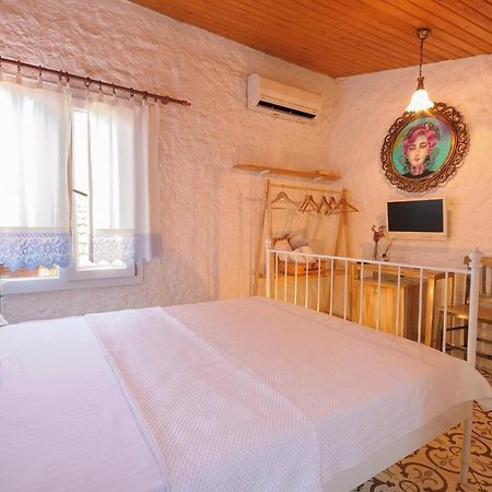 Afet Hanim Konagi Alacati Exterior foto