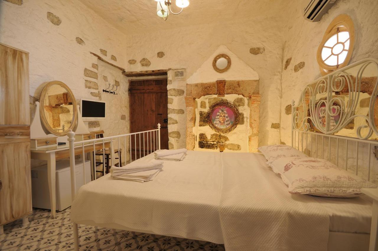 Afet Hanim Konagi Alacati Exterior foto