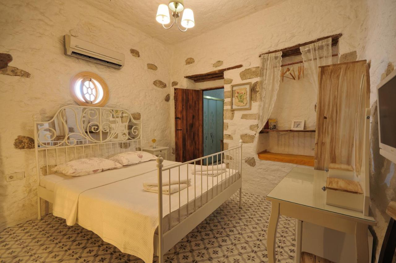 Afet Hanim Konagi Alacati Exterior foto